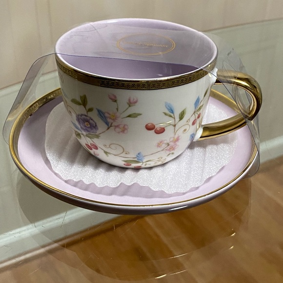 Beautiful Multicolor Floral Grace's Teaware Mug With Saucer - Picture 3 of 7